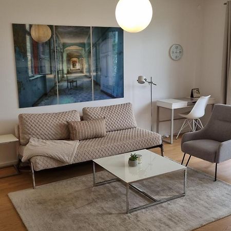 Luxi Luxurioeses Appartement Mit Terrasse Und Garten Mitten In Berlin Exterior photo